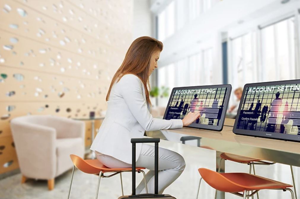 ViewSonic VSD243 - 24 inch - 250 cd/m² - Full-HD - 1920x1080 pixel - 10 point - Android - Touch Display