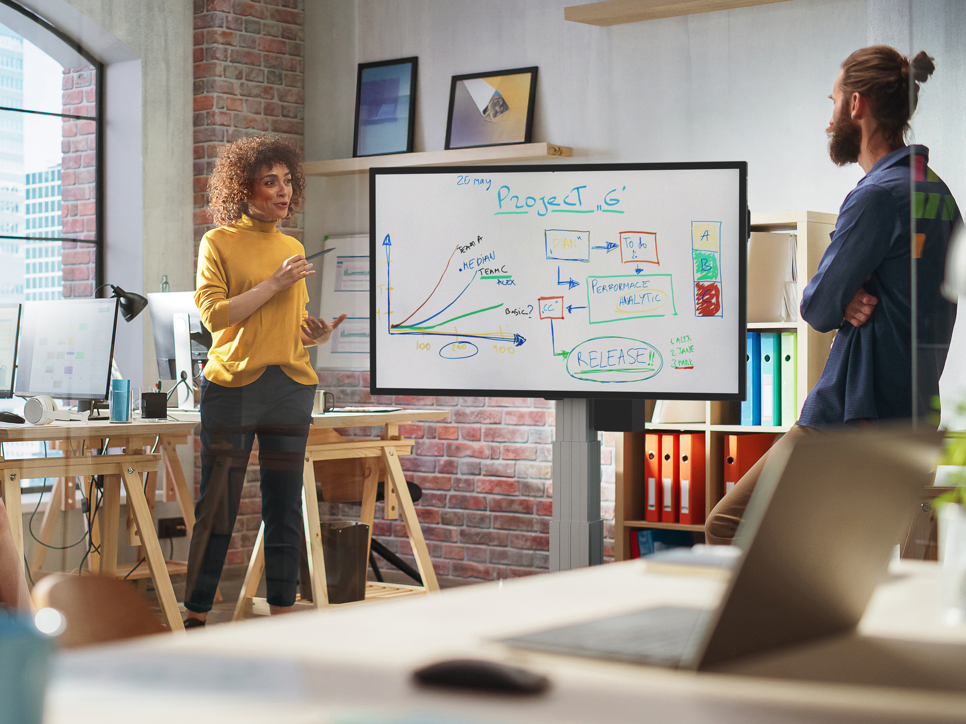 Kindermann TD-4065 - 65 Zoll - 600 cd/m² - 4K - Ultra-HD - 3840x2160 Pixel - 10 Punkt PCAP - Touchdisplay - Face Up geeignet