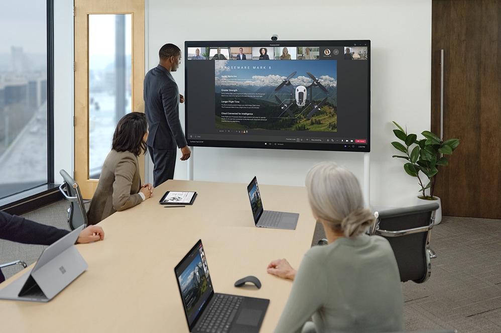 Mit der neuen Microsoft Surface Hub 2 Smart Kamera noch besser im Team dargestellt werden