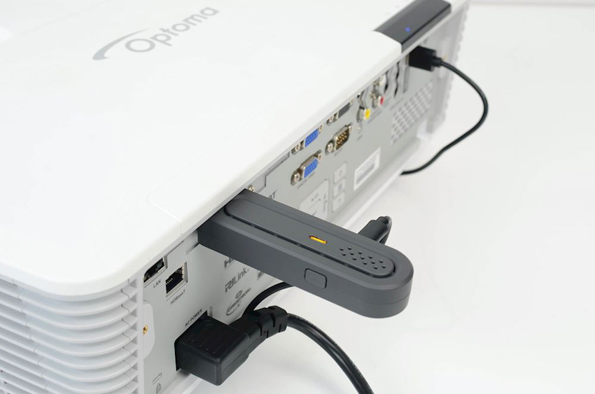 Optoma QuickCast Starter Kit - Sender + Empfänger - Wireless Video-/Audio-Übertragung - HDMI-Anschluss